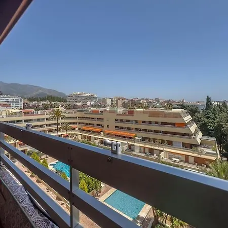 Parque 16c Magnificent 4 Bedroom Apartm Apartment Marbella