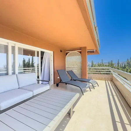 Parque 1-6c Magnificent 4 Bedrooms With Parking Marbella