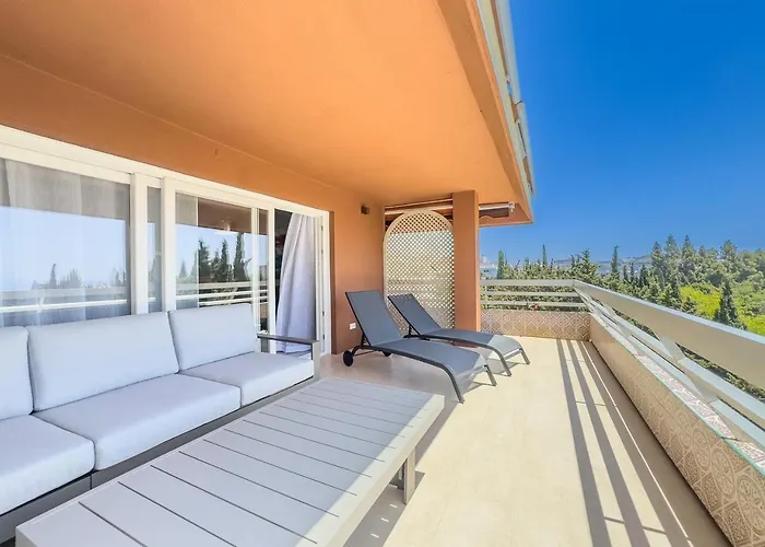 Parque 1-6c Magnificent 4 Bedrooms With Parking Marbella