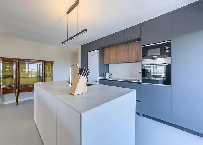 Parque 1-6c Magnificent 4 Bedrooms With Parking Marbella