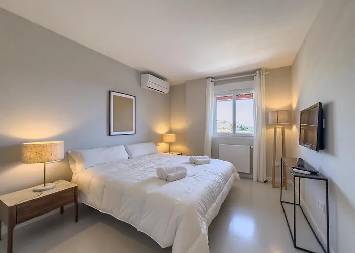 Parque 1-6c Magnificent 4 Bedrooms With Parking Marbella