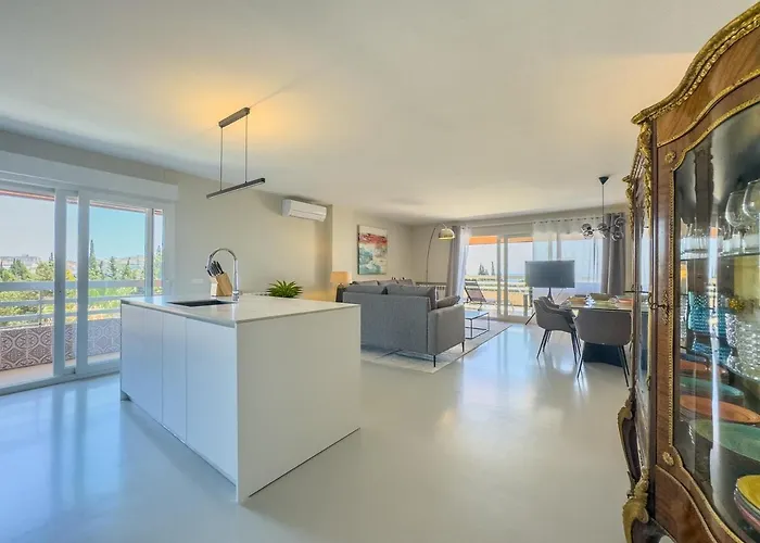 Διαμέρισμα Parque 1-6c Magnificent 4 Bedrooms With Parking